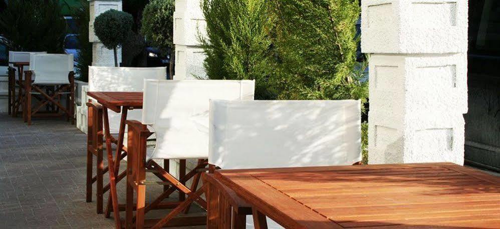 Megapole Hotel İzmir Buitenkant foto